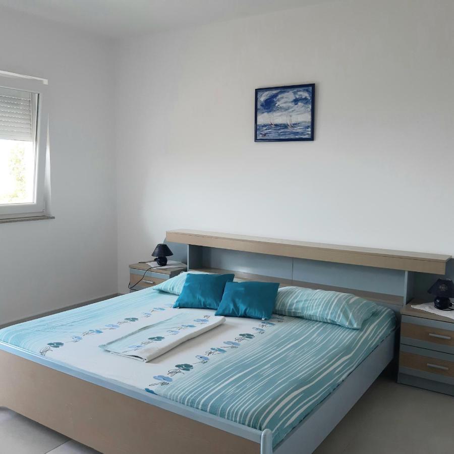 Apartmani Miletic Novi Vinodolski Exterior photo